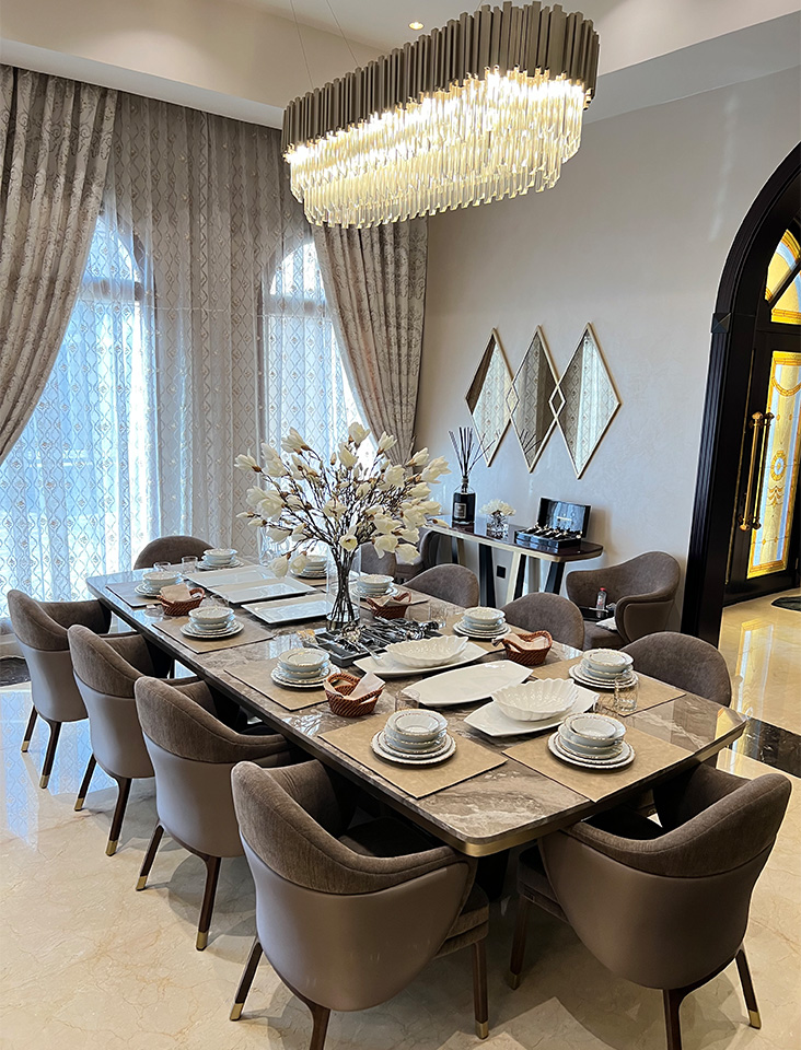 BOLD's Luxurious Dining Table Design in Dubai